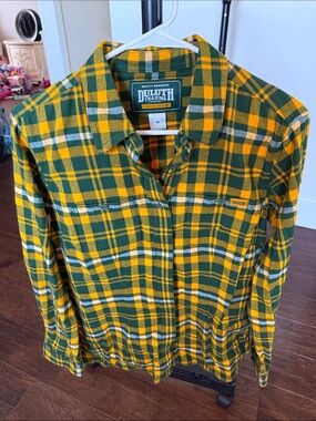 Duluth Trading Co Green and Yellow Plaid Button-Up Shirt